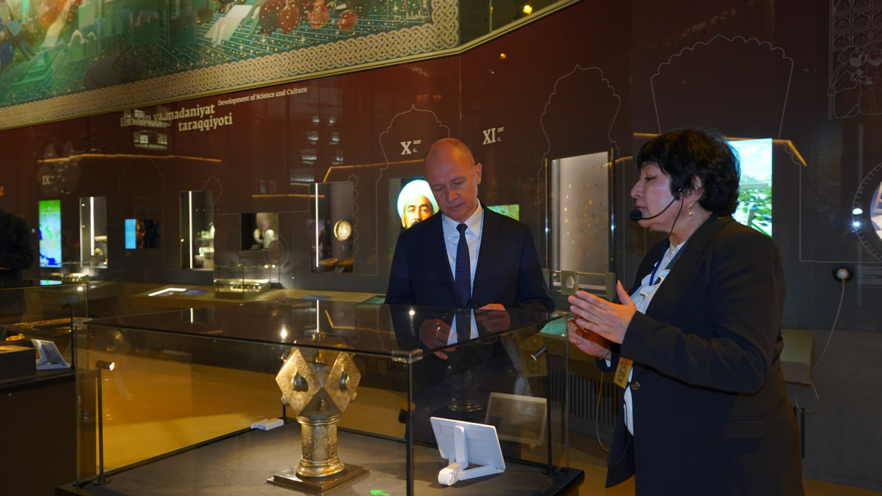 Rossiya delegatsiyasi Islom sivilizatsiyasi markaziga tashrif buyurdi