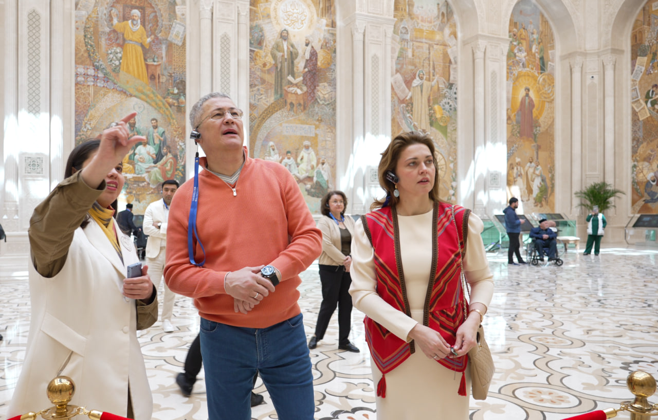 “Bu yerga yana kelishni istaysan”. Boshqirdiston rahbari Oʻzbekistondagi Islom sivilizatsiyasi markaziga bergan bahosi