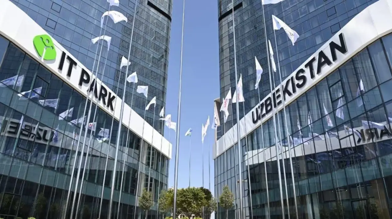 IT Park yoshlarni ishga chorlamoqda