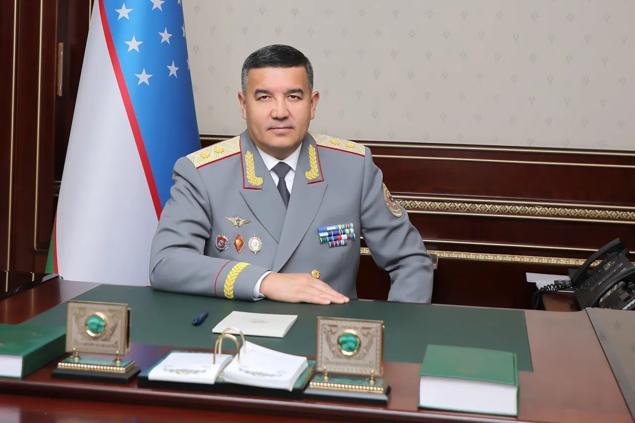 Виждон, иşонç, садоқат, Халқ хизмати: Вазир Азиз Тоşпöлатов Иçки иşлар ходимларига табрик йöллади
