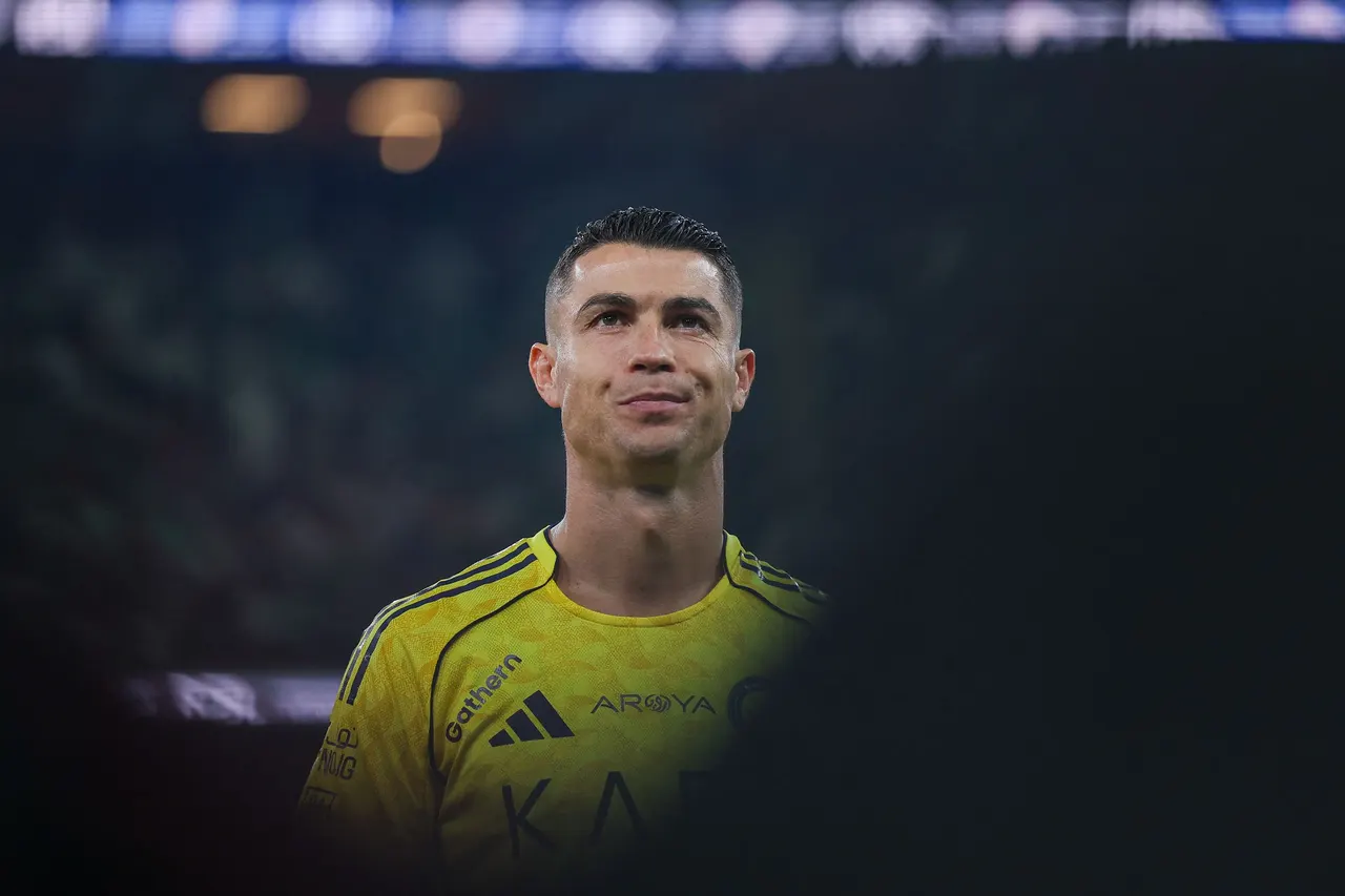 Ronaldu oilasi bilan Saudiya Arabistonini tark etdi